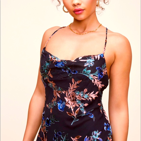 Astr the Label Gaia floral Midi dress - Picture 2 of 9